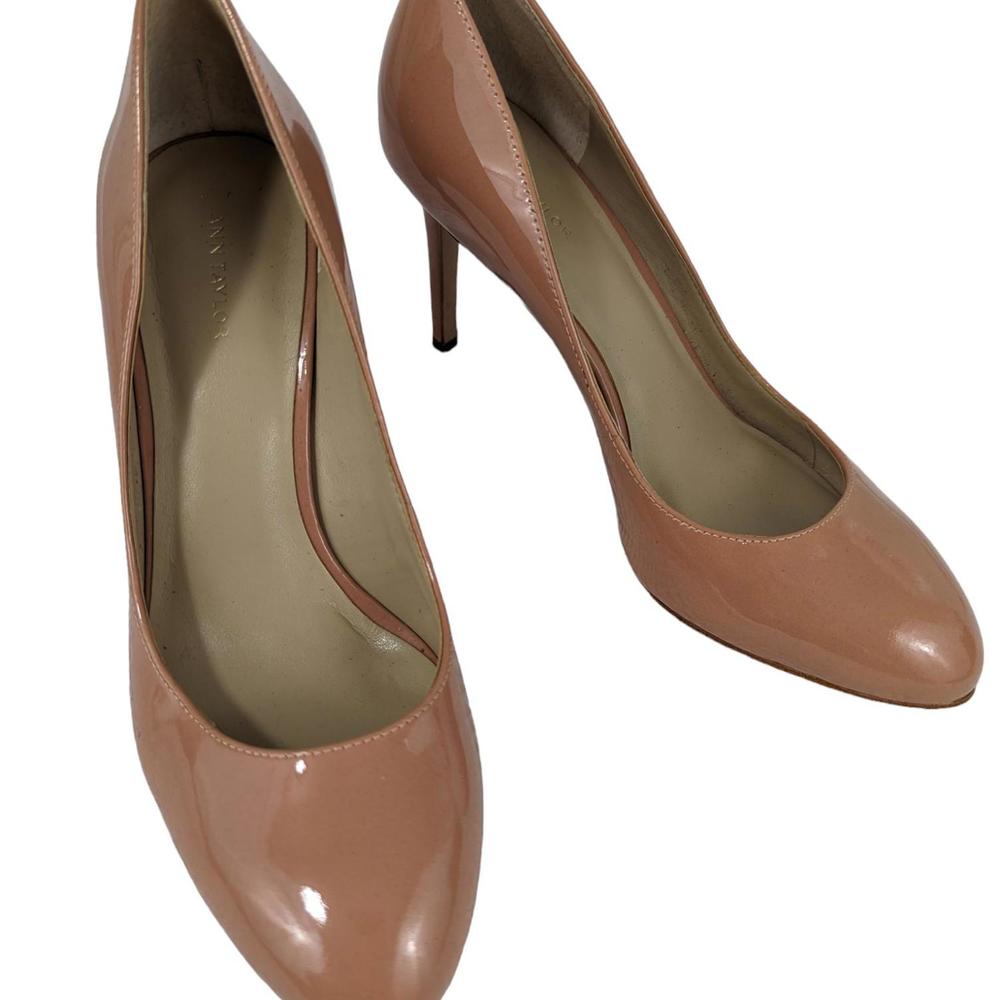 ANN TAYLOR! NUDE PINK PATENT LEATHER STILETTO HEELS, PUMPS! SZ 7.5M